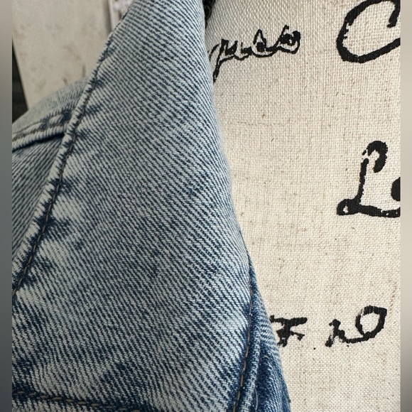 Lucky Brand .Blue Denim Jacket. Size L - Picture 8 of 16